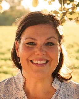 Laticia 'buddy' Hall