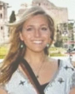 Lindsey, Healthy Minds Counseling Inc