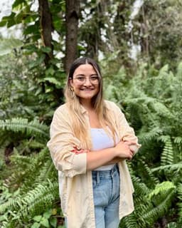 Linda Tiga Hernandez