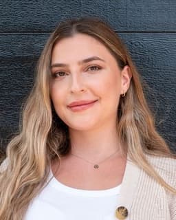 Piyola Derbarseghian