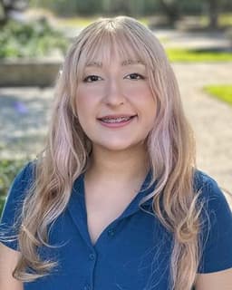 Leslie Sanchez (Deep Wellness Center)