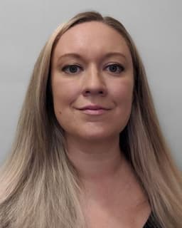 Dr. Christina Kubicek