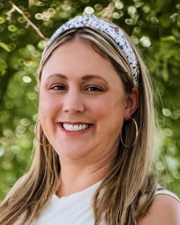 Fox and Vine Therapy PLLC