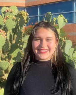 Ligia (Lea) Solorzano