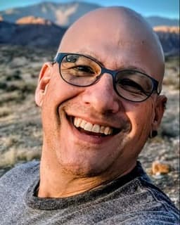 Charles 'chuck' Lenahan