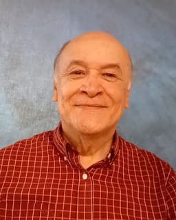 Dr. Rodolfo Leonel Bracho Riquelme