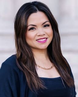 Jocelyn (Joy) De Guzman