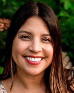 Christina M Skopelja