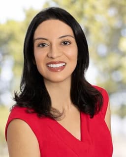 Roxana Shohreh Kennedy