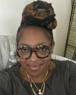 Aisha Mitchell Washington