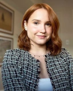 Claudia Molina Camerota, MS, Bilingual Therapist.