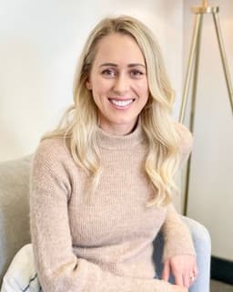 Lindsey Stanforth Jaleh