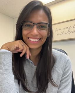 Juliana L Evangelista