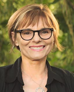 Karen Kozlowski Graham