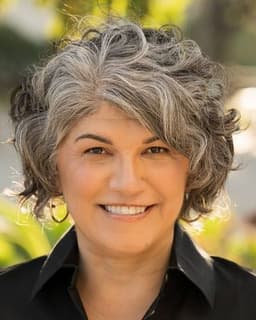 Jennifer Esquivel-Parker