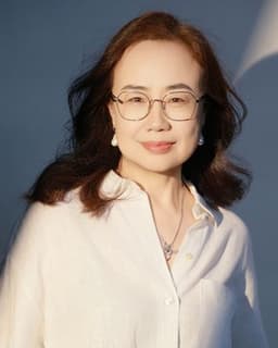 Annie Chen - Insight Wellness Center