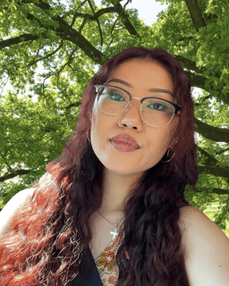 Jenny (Che Young) Shin