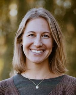 Samantha (Sam) Osiadacz