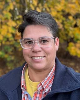 Paula Desrosiers Semonelli