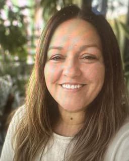 Cynthia R Crase-Hicks