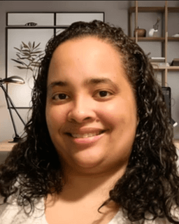 Stephanie Lee-Ferreira