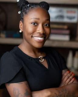 Melodic Goals Music Therapy (Mellany Gomez)