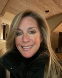 Jennifer L Pelletier