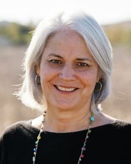 Susannah Perkins, LCSW, EMDR, IFS, Somatic Exp.