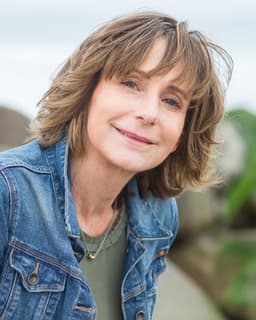 Wendy Maureen Elliott