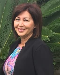 Roya Haghighat. M.S., LMFT