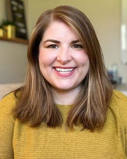 Ashley Nichols Vanbemmelen