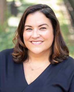 Nina Lewis-Schroeder