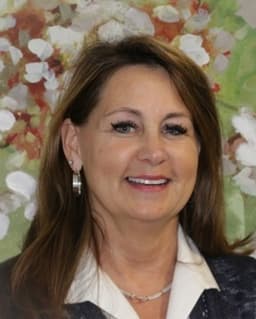 Dr. Merrill E Graham