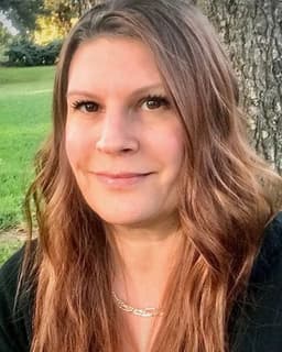 Michelle (Sheli) Miller