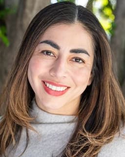 Luanne Sylvia Hernandez-Storr