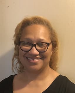 Dawn W Grant-Lockley