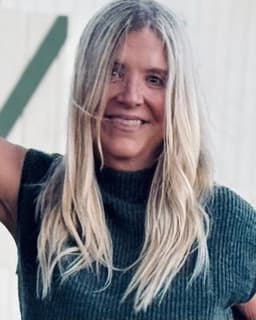 Peggy Ann Kennamer-Linn