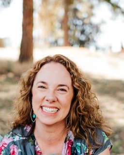 Kambria Evans: EMDR & Brainspotting Intensives