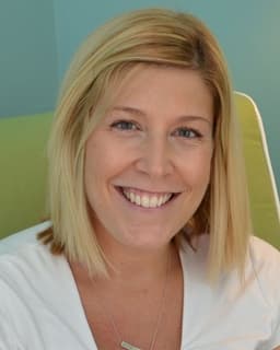 Sarah K Nicoletta Portsche