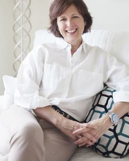 Dr. Annette Bovee-Akyurek