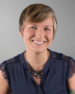 Dr. Jacquie Talesnick