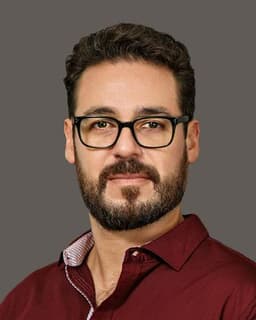 Dr. Richard Espinoza