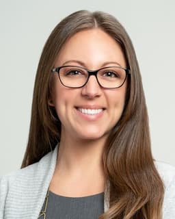 Nicolette Lee Hinkle