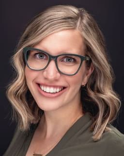 Kendra Woolstenhulme