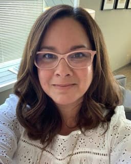 Devon E Singh-Barrett