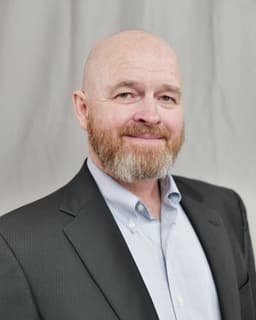 Dr. Christopher Akins