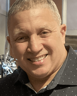 Christopher p Andrews