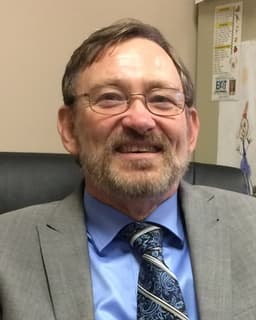 Warnie Mitch Robertson