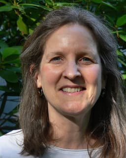 Elisheva (Ellie) Dan