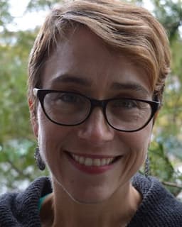 Angela F Noppenberger